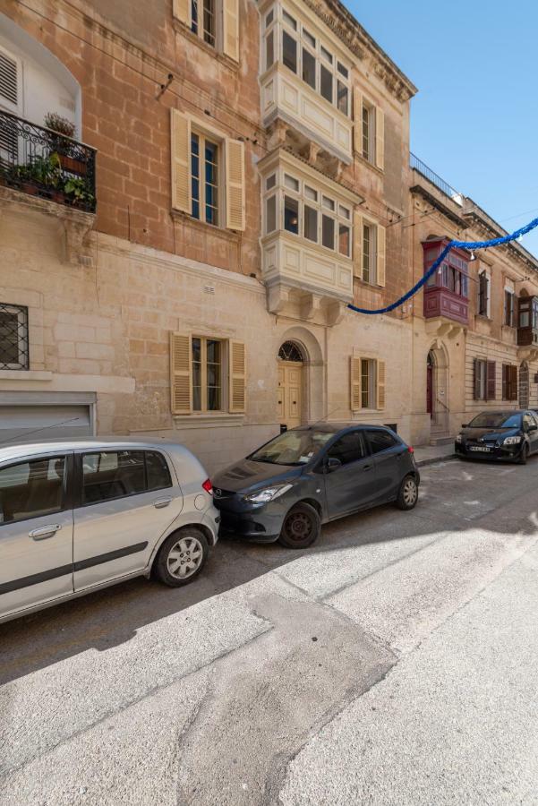 Traditional Maltese Townhouse Otel Sliema Dış mekan fotoğraf