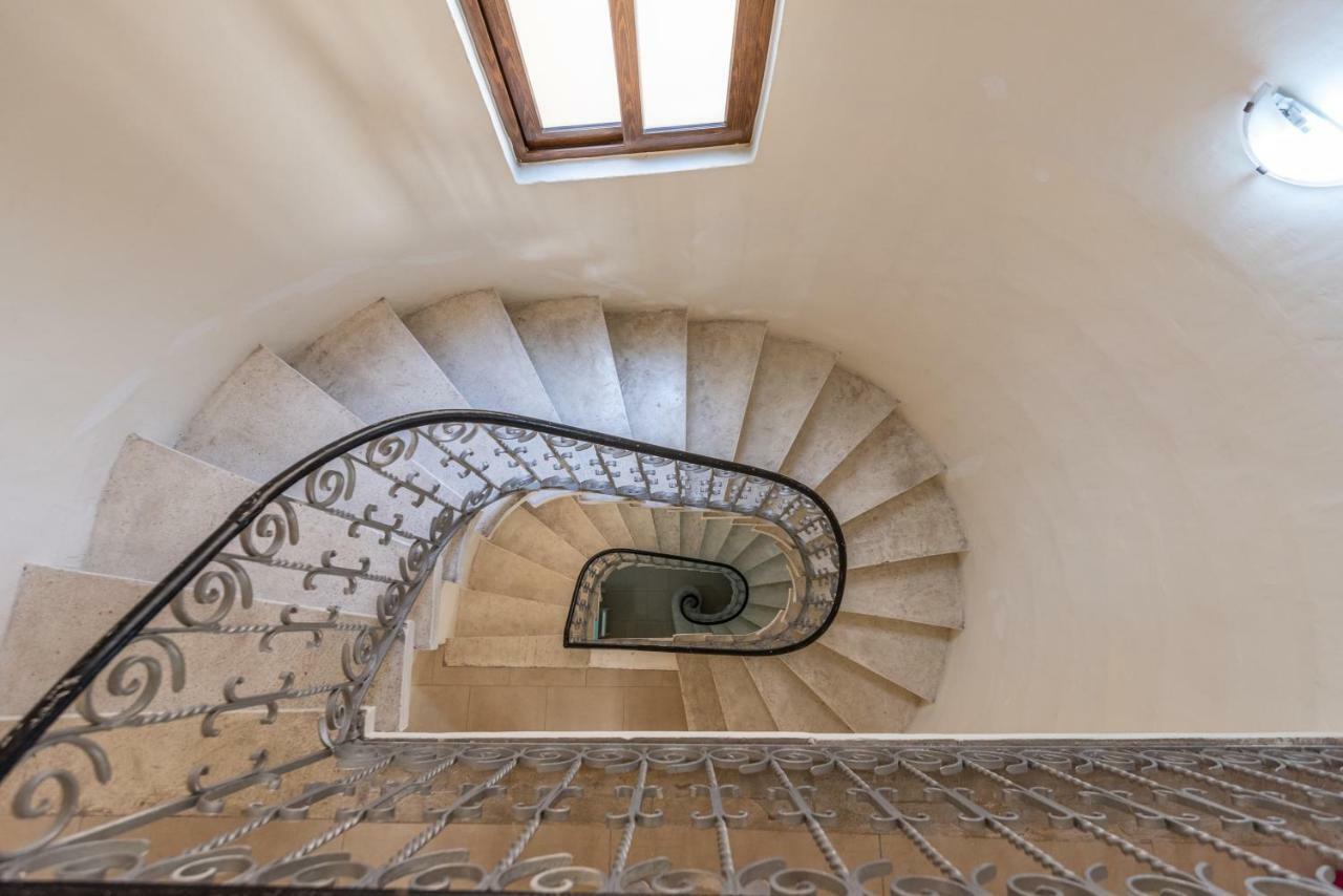 Traditional Maltese Townhouse Otel Sliema Dış mekan fotoğraf